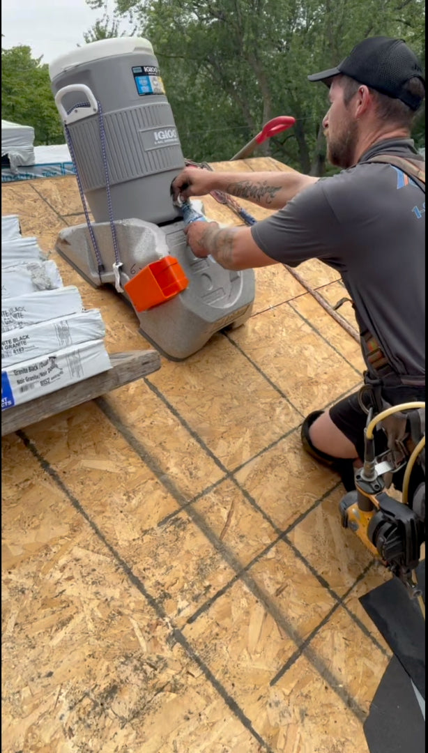 Pail Anchor Complete (with 1 Trowel Cup & 1 Tool Cup)